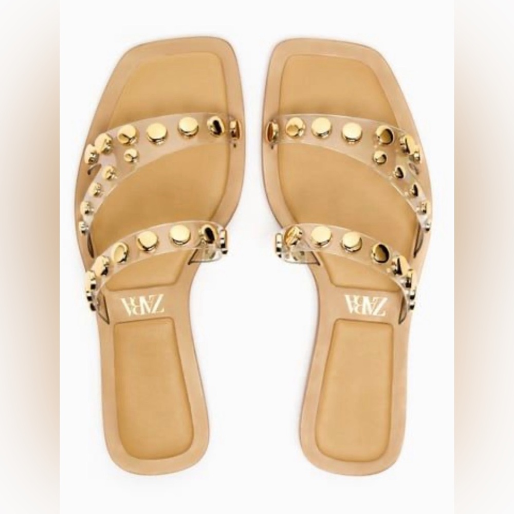 🥳 ZARA Studded Flat Sandals Sz41